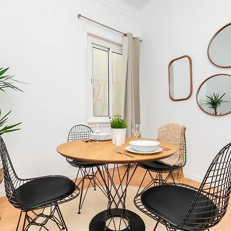 Apartment Charming 2 Bedroom In Campolide! Lissabon